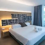 מלון Atlantic 4*