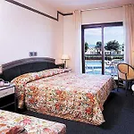 Atlantic 4*